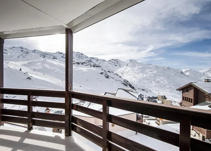 Cosy Aux Pieds Des Pistes Avec Balcon - Fr-1-640-76 Apartment