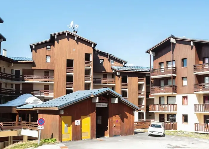 Rénové Aux Pieds Des Pistes, Idéal Pour 4 Personnes - Fr-1-640-76 Appartement